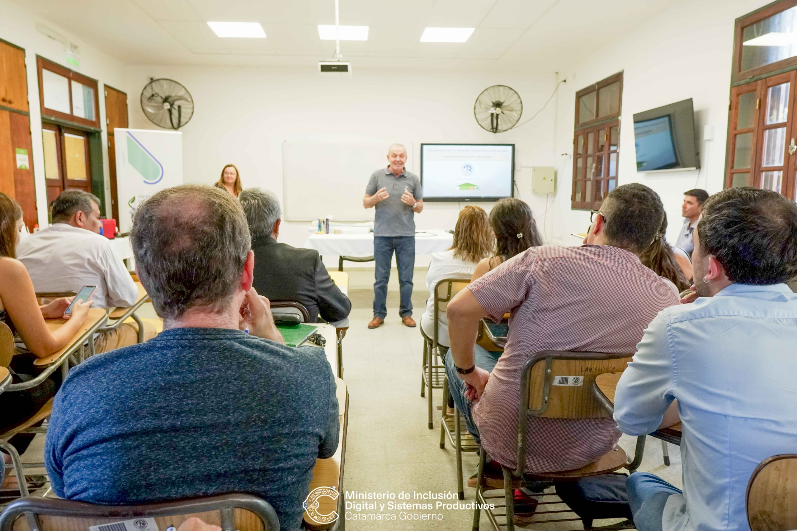Se Presentó el Taller de Análisis del Entorno del Centro Científico, Tecnológico y Productivo de Catamarca